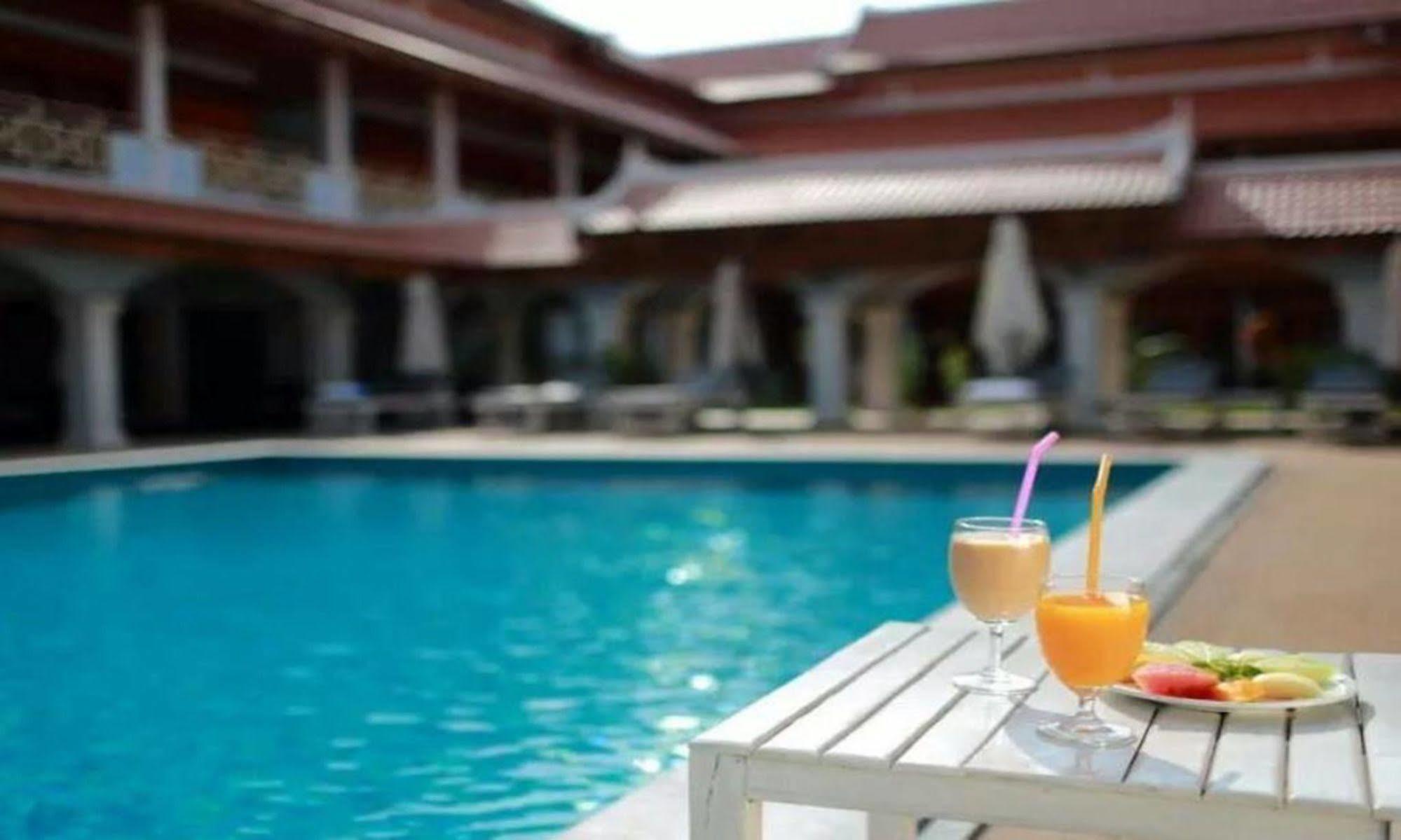Vansana Luang Prabang Hotel Экстерьер фото