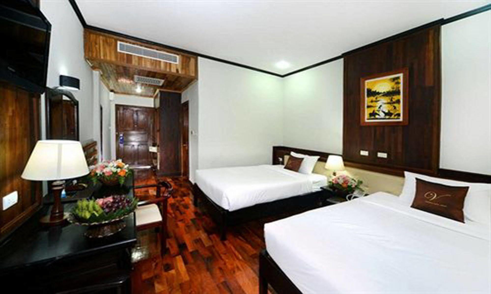 Vansana Luang Prabang Hotel Экстерьер фото