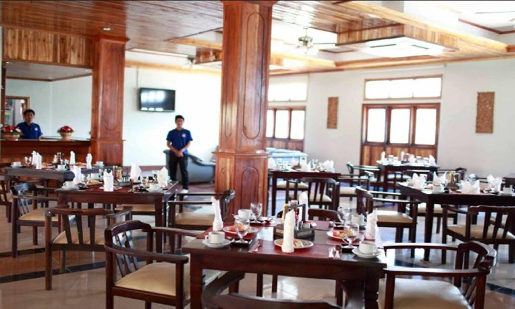 Vansana Luang Prabang Hotel Экстерьер фото